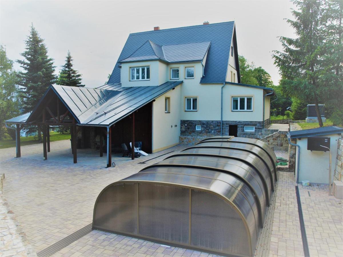 Guest House Luft Sneznik Eksteriør billede